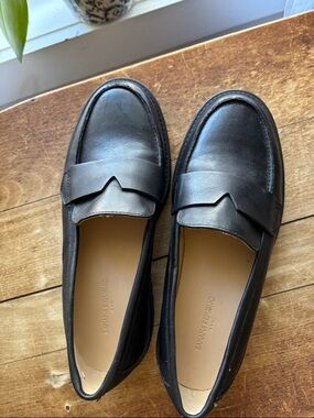 Banana Republic Black Leather Penny Loafers